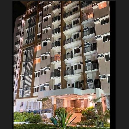 Cozy Suite Studio Type Condo In Matina Enclaves Davao Экстерьер фото